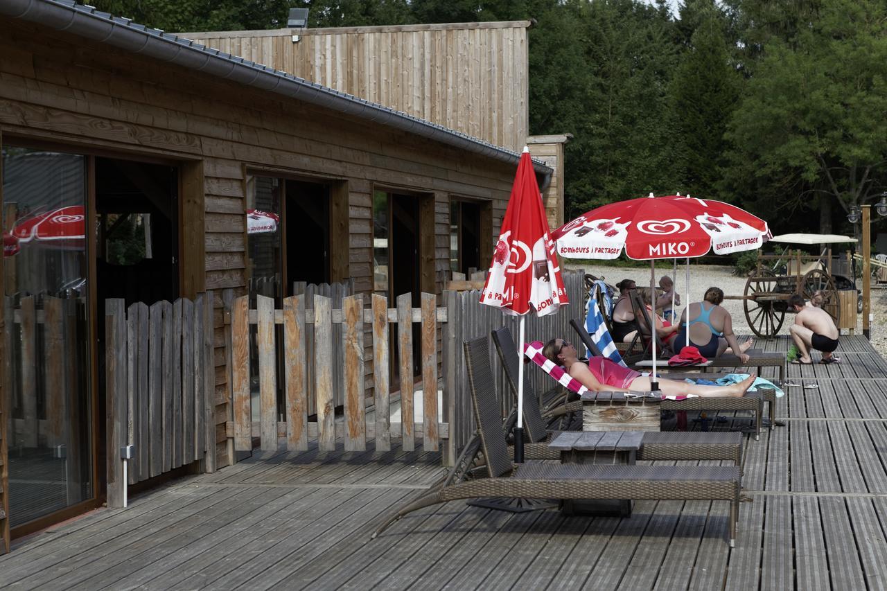 Отель Etangs Du Moulin Suzy Экстерьер фото